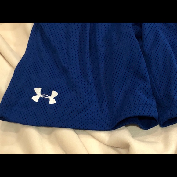 SOLD- Boys Under Armour Shorts NWOT - Picture 3 of 6